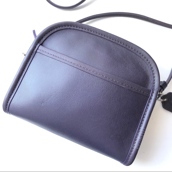 Sold - Picture 3 of 8